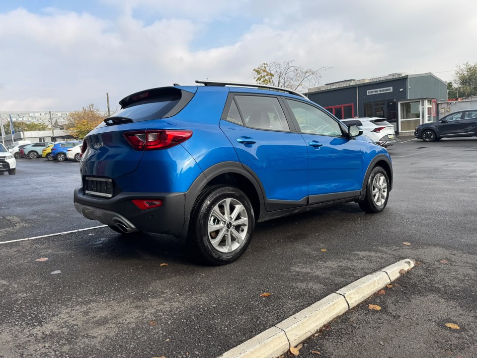 KIA Stonic 2025 — imagine 3