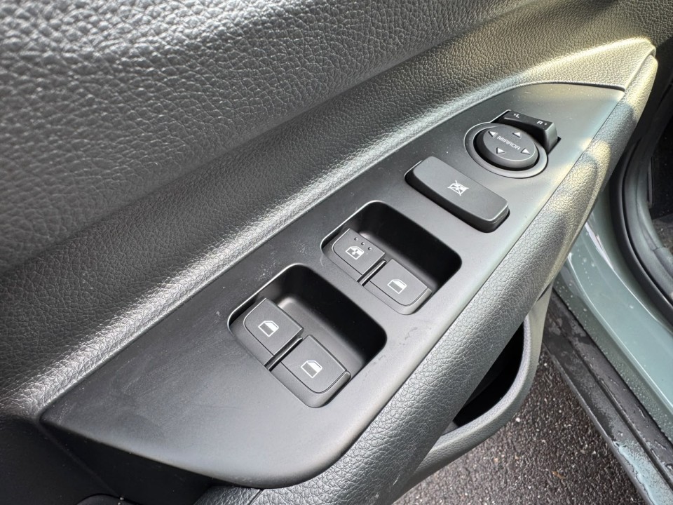 KIA Stonic 2025 — imagine 14