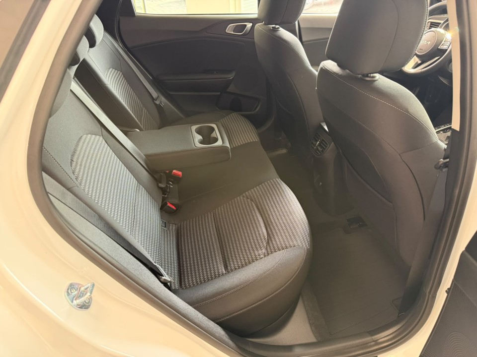 KIA Xceed 2026 — imagine 6
