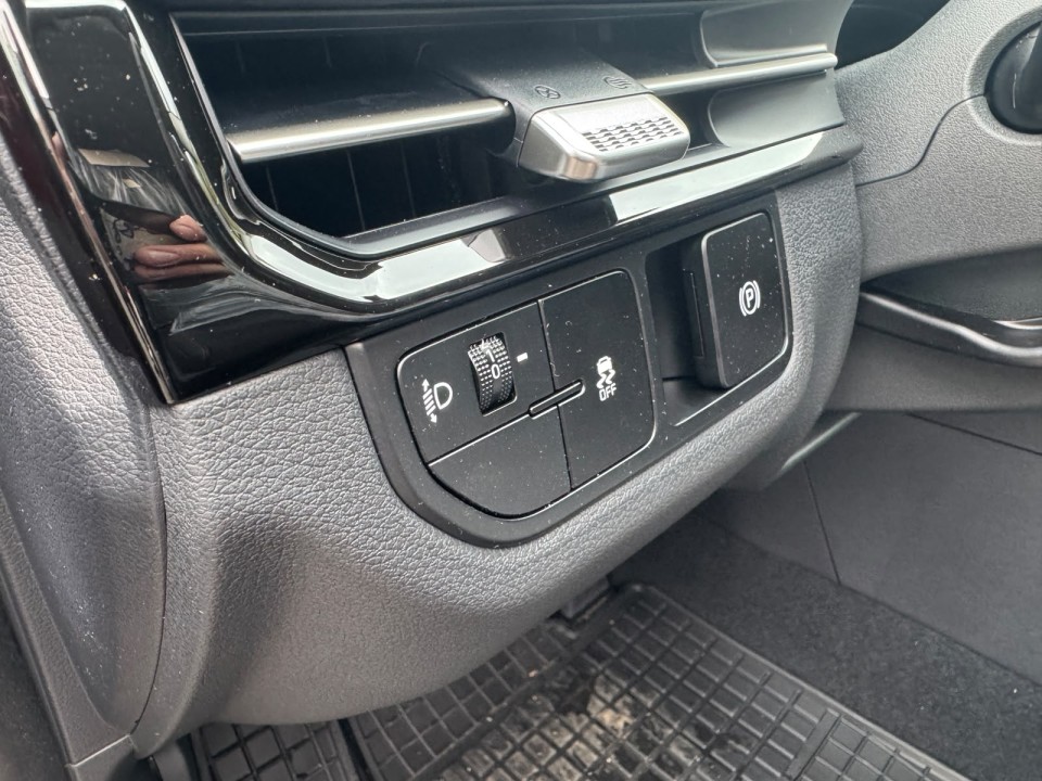 Kia Sportage 2025 benzină, 31.880 € — imagine 18