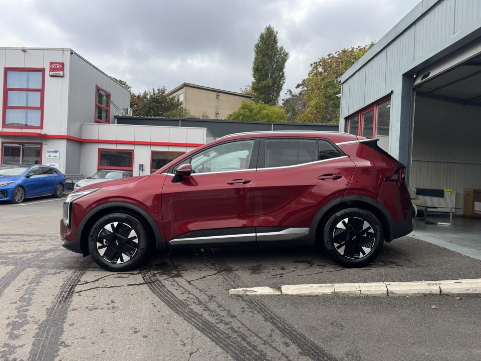 Kia Sportage 2025 benzină, 31.880 € — imagine 4