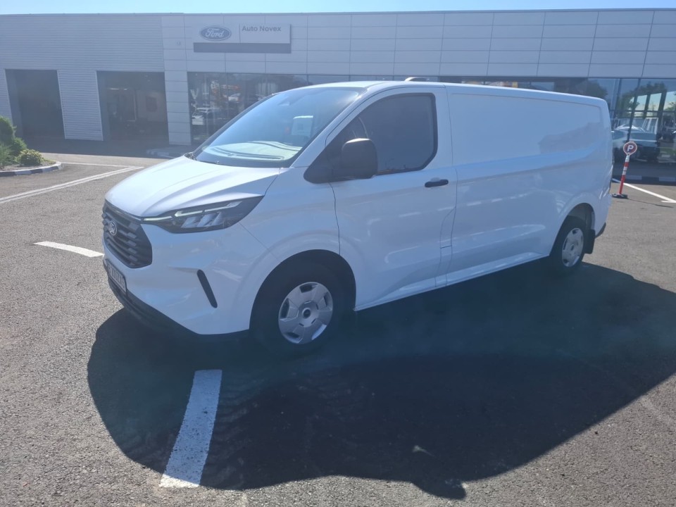 ford noul transit custom van 300l l2h1 trend 2 0l panther 136 cp m6 fwd 126a6b567cc489f