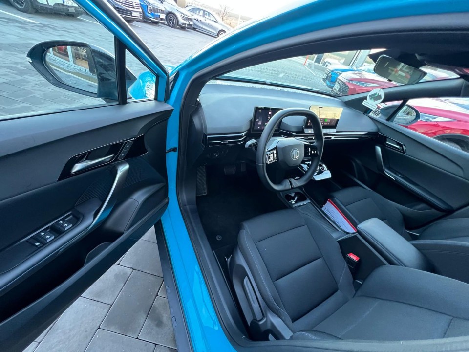 693acfb32ef9b1765461939 6693acfb352527