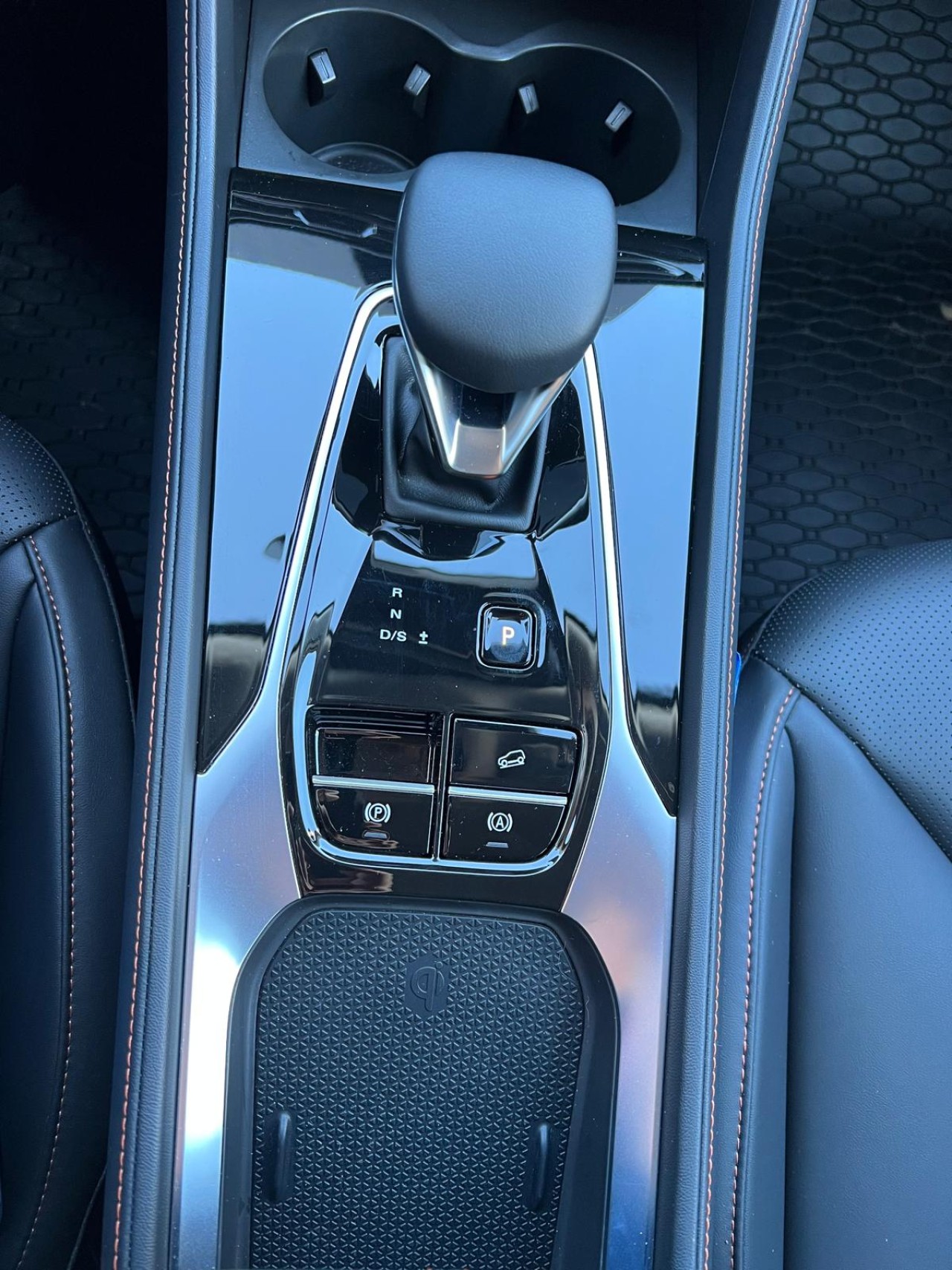 noul hs 7693aaa54686ca