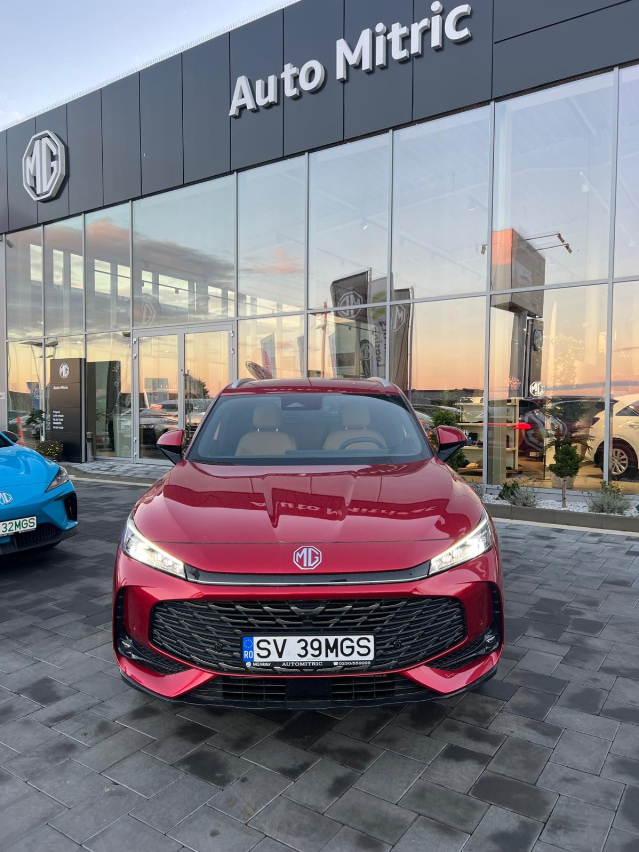 MG HS HEV
