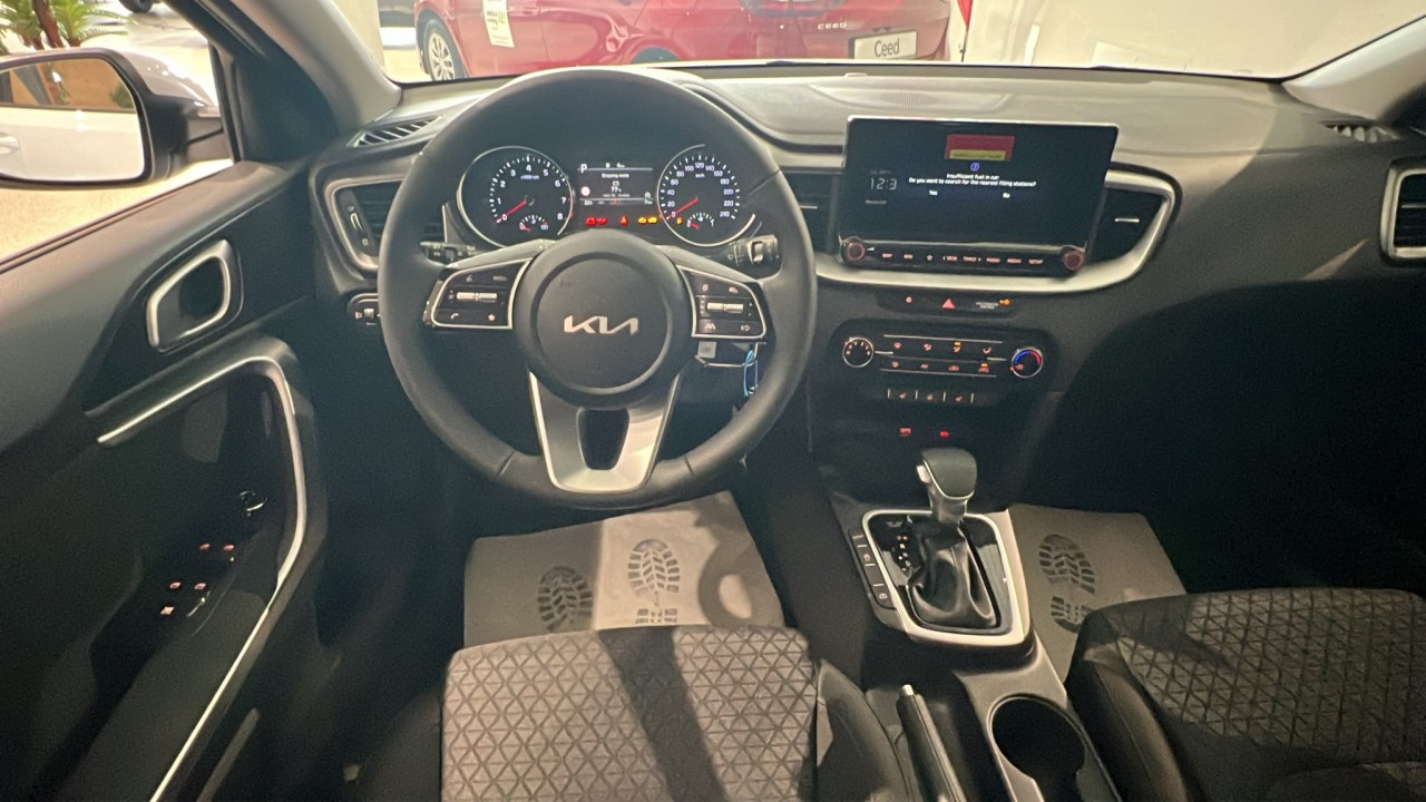 KIA Ceed 2025 — imagine 2