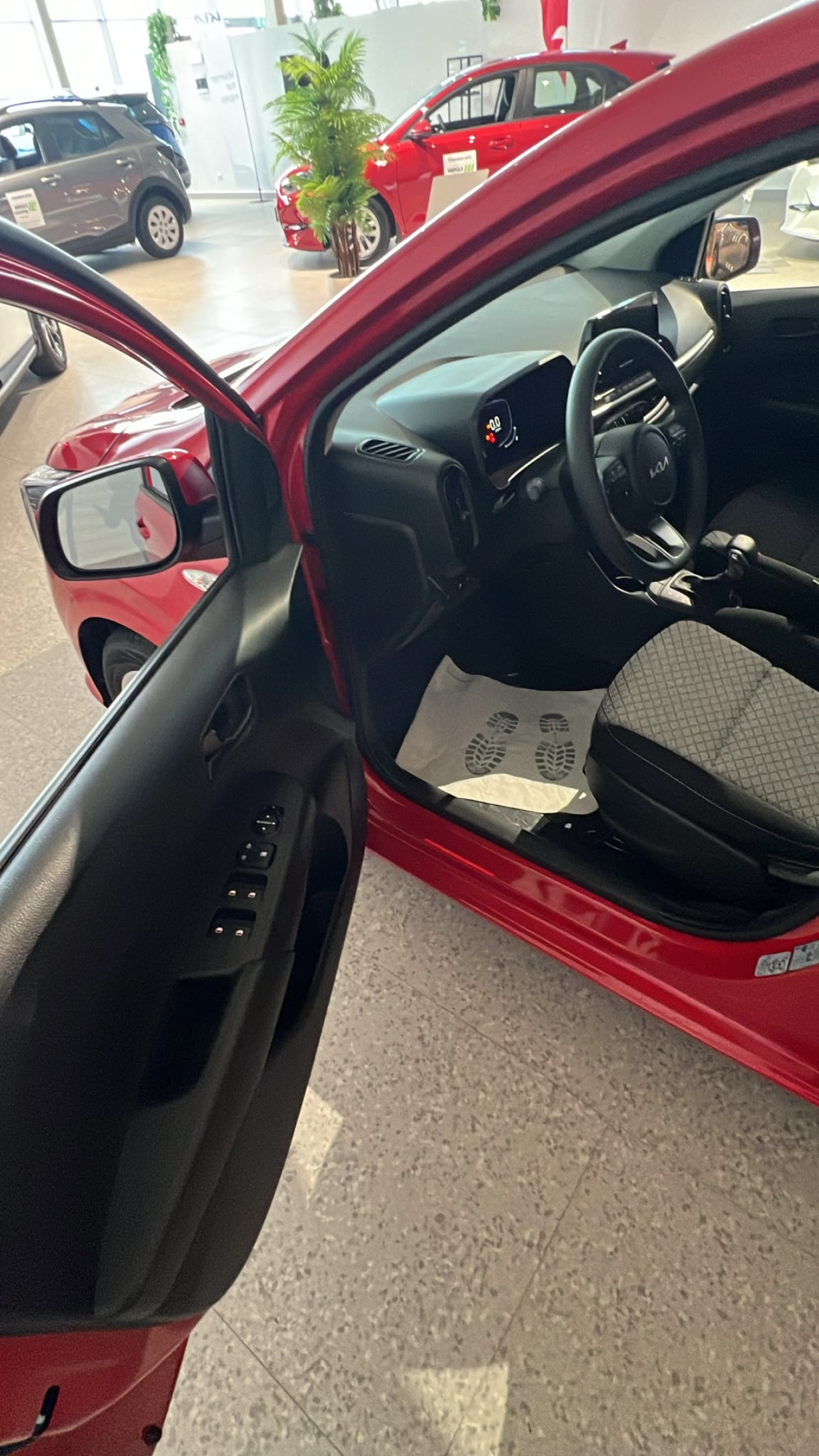 KIA Picanto 2025 — imagine 4
