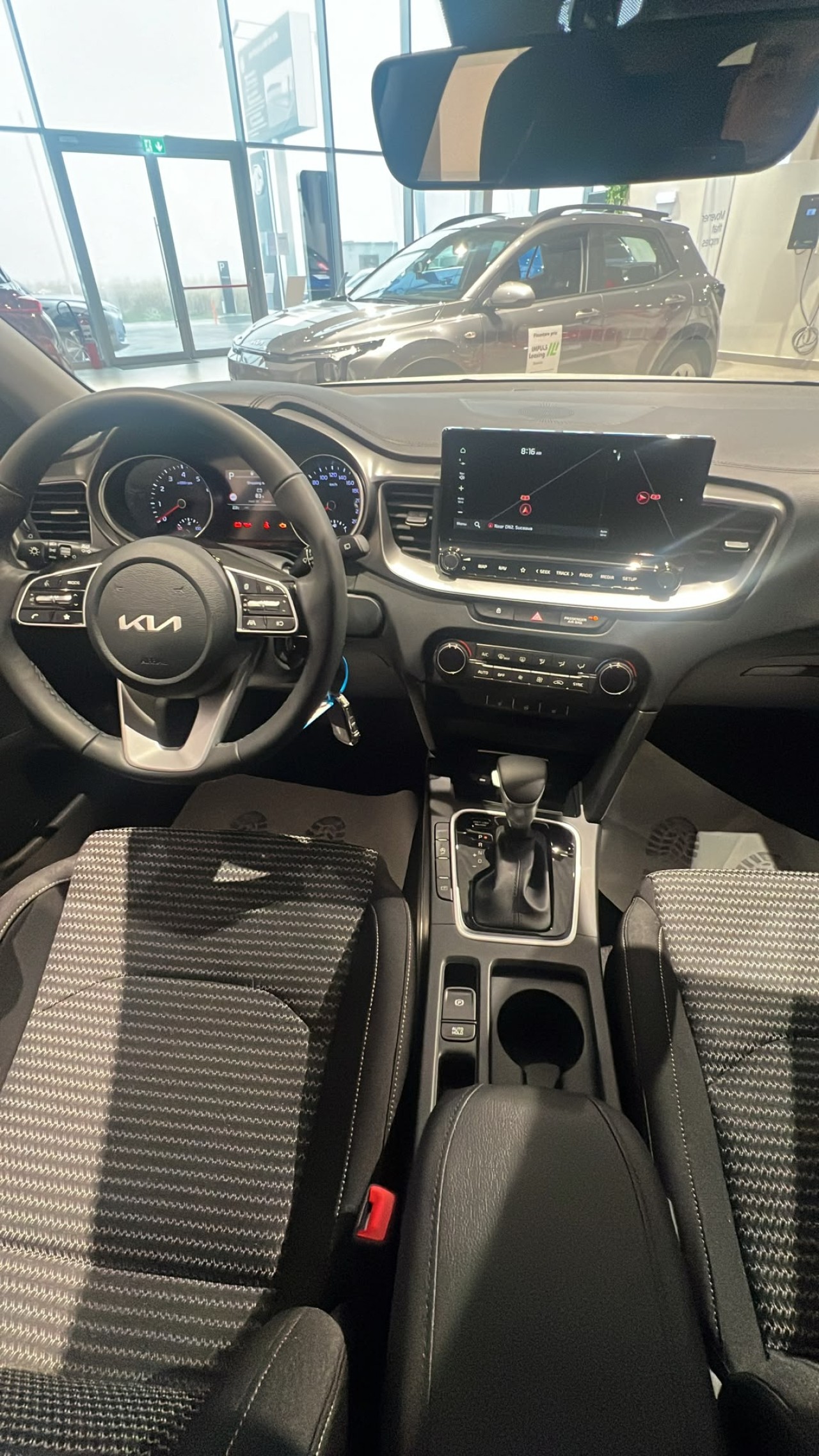 KIA Xceed 2025 — imagine 4
