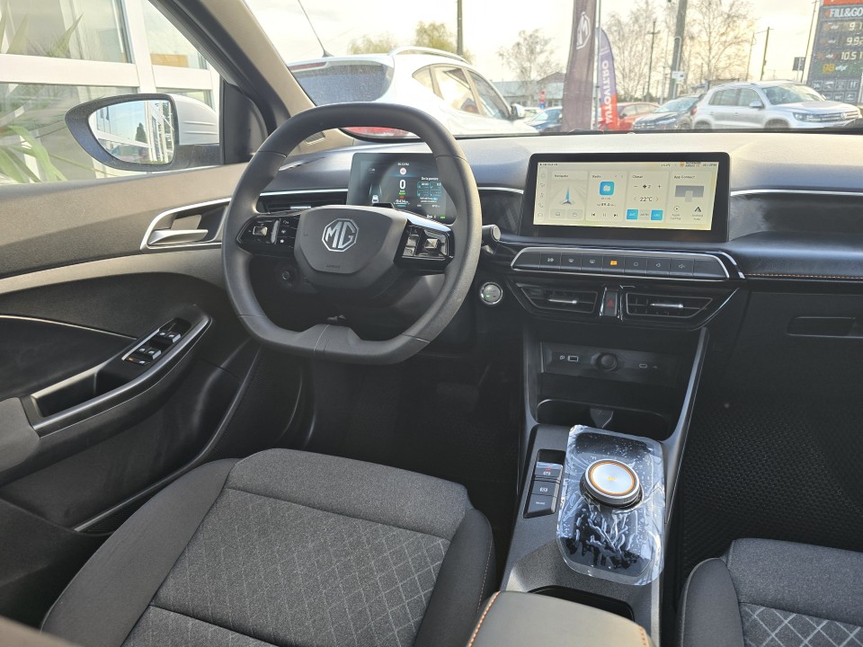 MG MG3 Hybrid+ 17