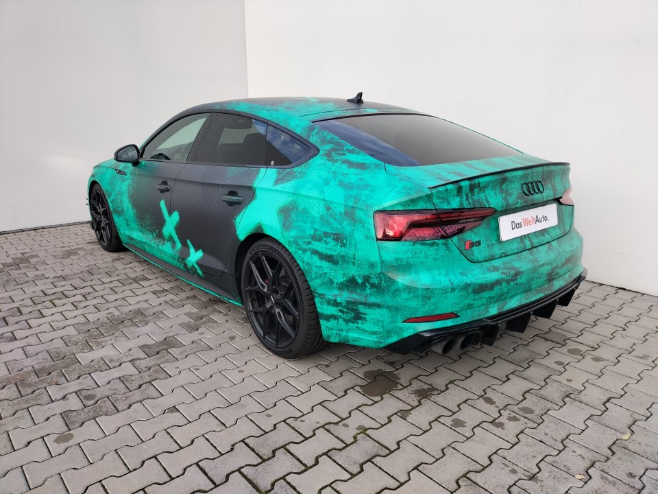 Audi S5