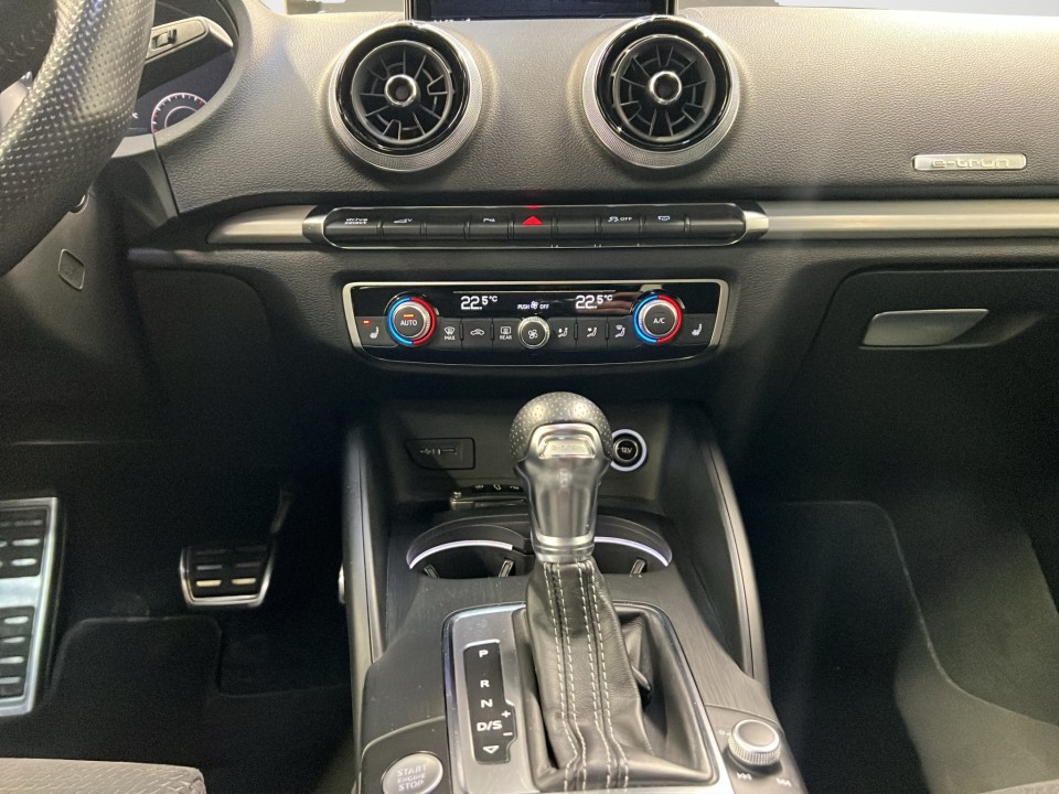 Audi A3 Sportback E-tron 204 CP