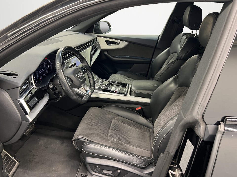 Audi Q8 55 TFSIe Quattro