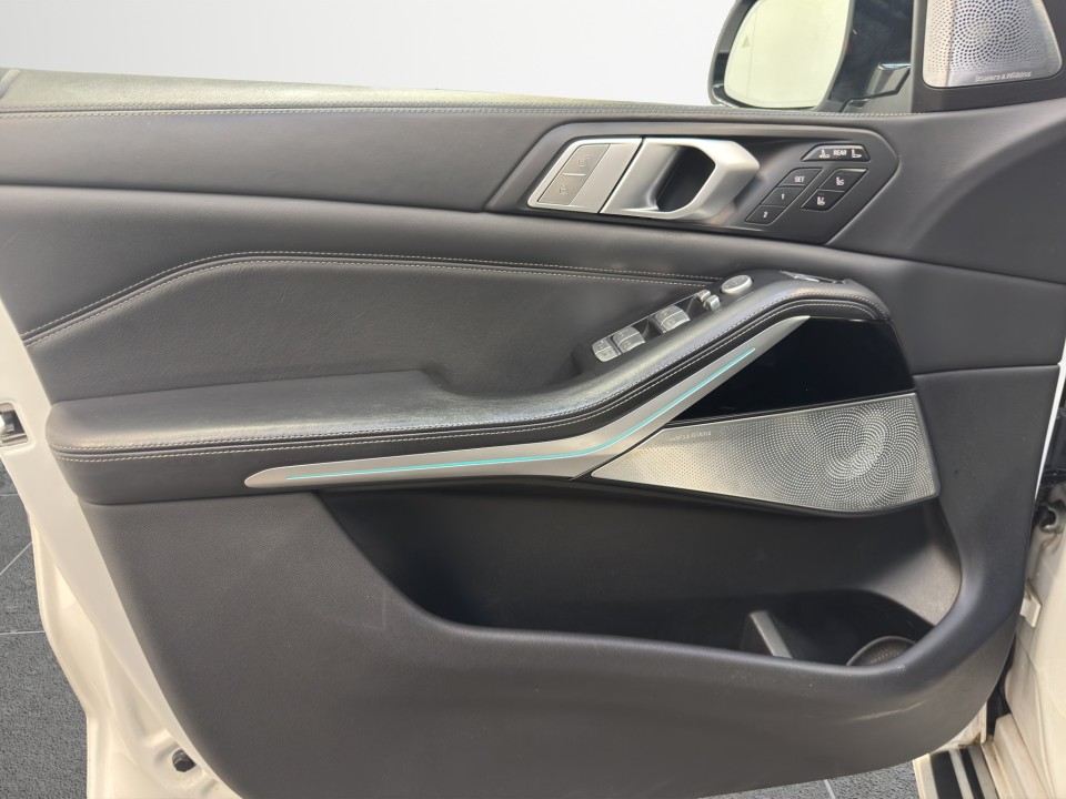 BMW X7 xDrive30d M-Packet