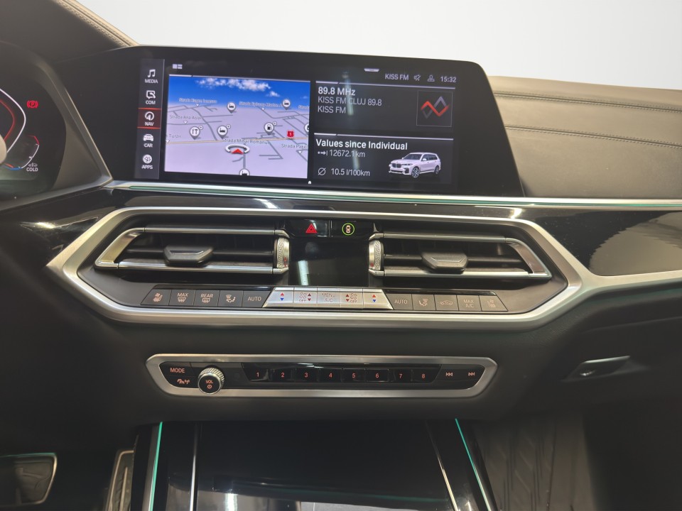 BMW X7 xDrive30d M-Packet