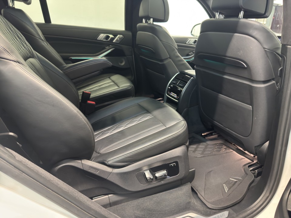 BMW X7 xDrive30d M-Packet