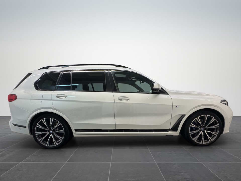 BMW X7 xDrive30d M-Packet