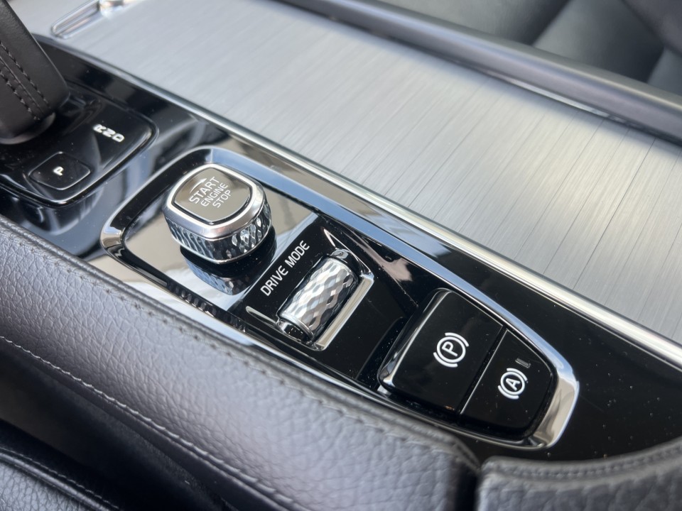 Volvo XC 90 Volvo XC90Recharge eAWD R-Design