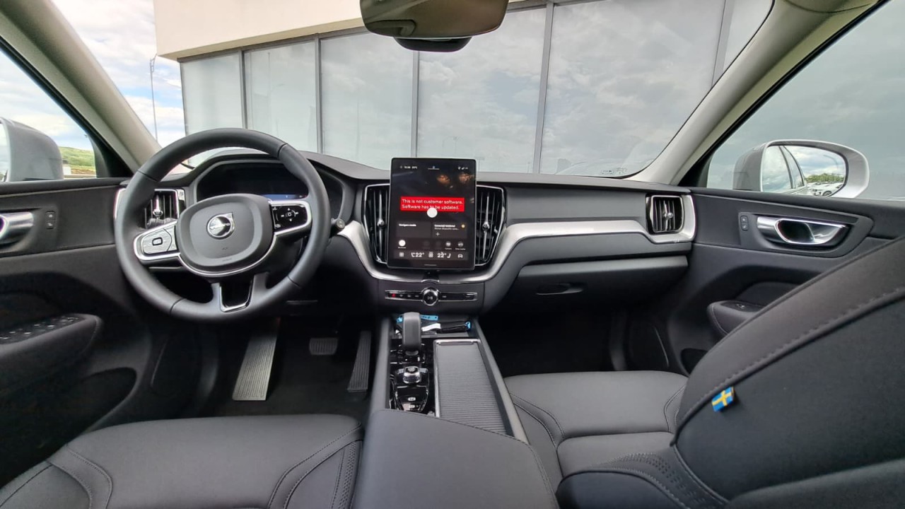 Volvo XC 60 XC60 Core B5 (P) AT8 AWD