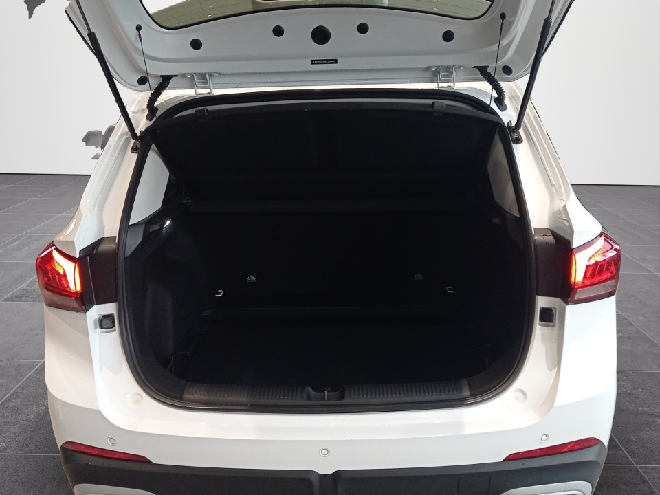 mg zs hev 5 usi exclusive 1 5l gsl hev 197 cp at 1569e86e4243c65