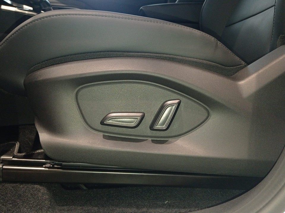 mg zs hev 5 usi exclusive 1 5l gsl hev 197 cp at 1769e86e424ee43