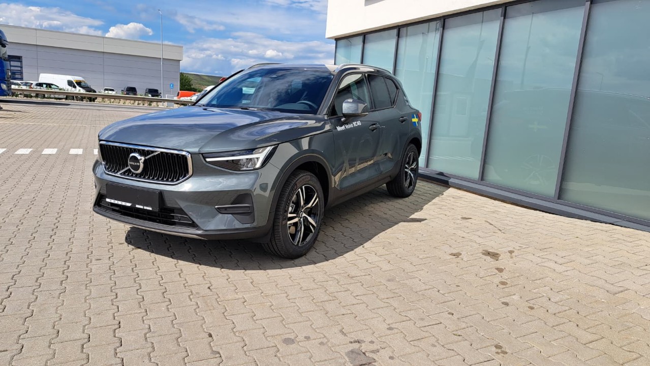 Volvo XC 40 XC40 Core B3 (P) AT7 FWD