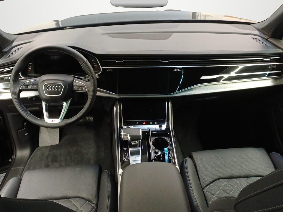 Audi Q7 S line 55 TFSI e quattro