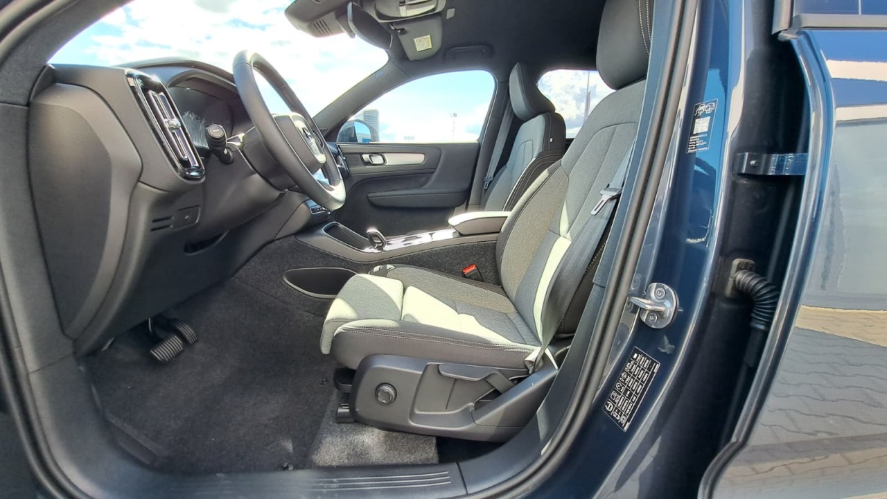 Volvo XC 40 XC40 Core B3 (P) AT7 FWD
