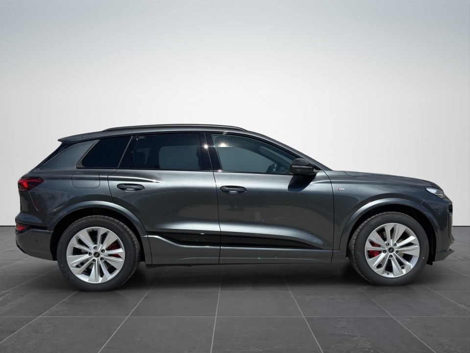 Audi Q6