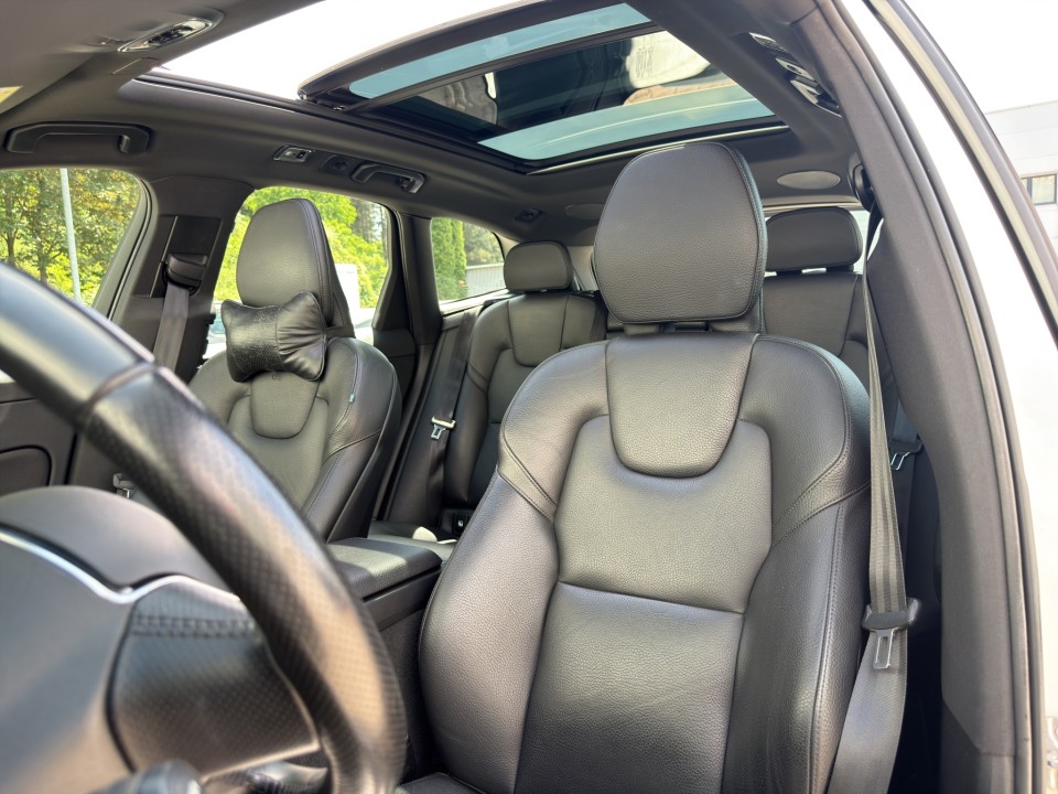 Volvo XC 60 XC60 B5 Momentum Pro AWD Geartronic