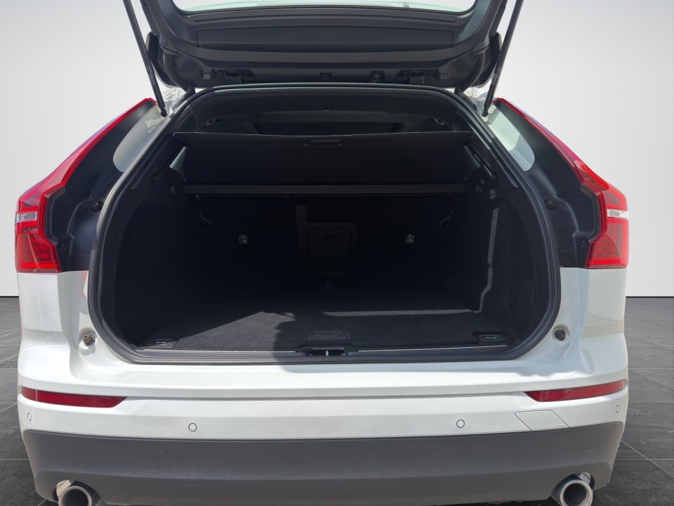 Volvo XC 60 XC60 B5 Momentum Pro AWD Geartronic