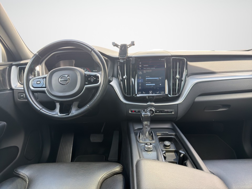 Volvo XC 60 XC60 B5 Momentum Pro AWD Geartronic