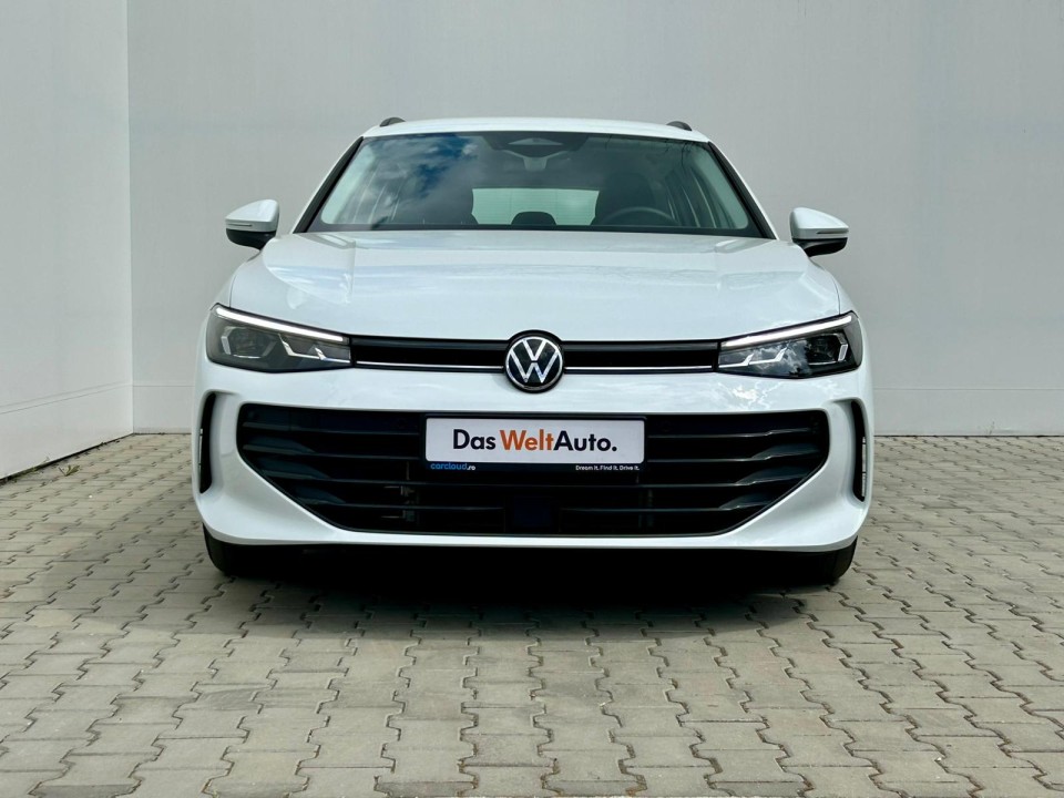 Volkswagen Passat Base1.5 TSI PHEV