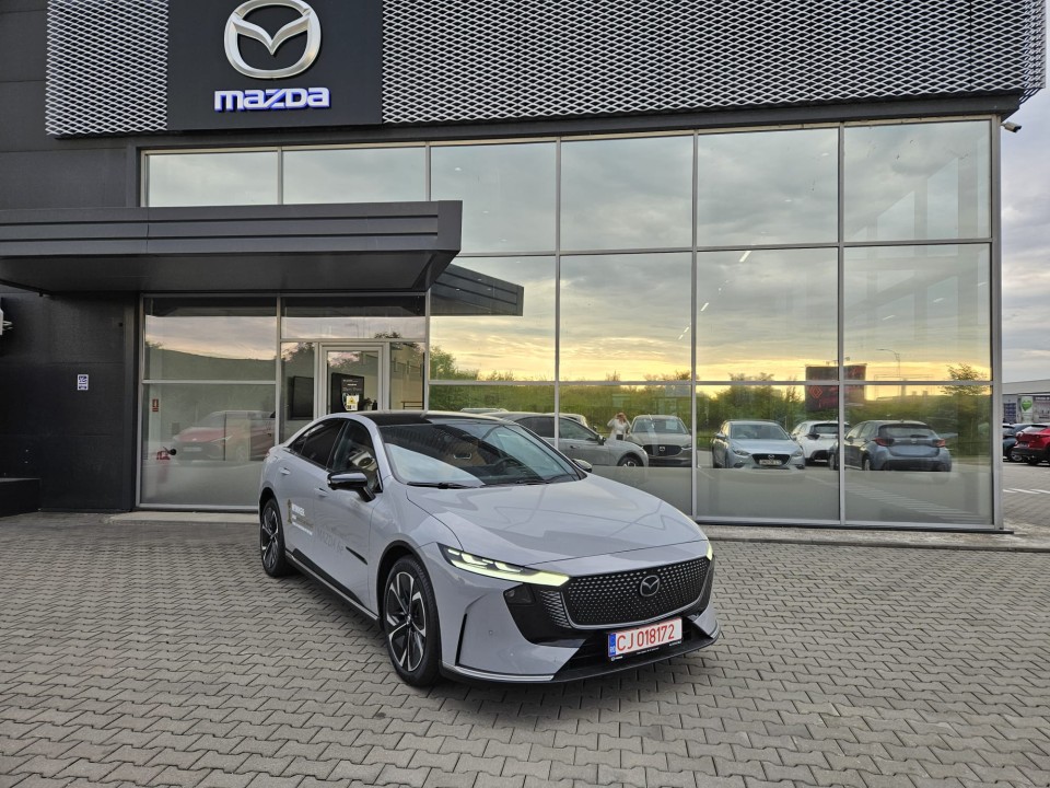 Mazda 6e