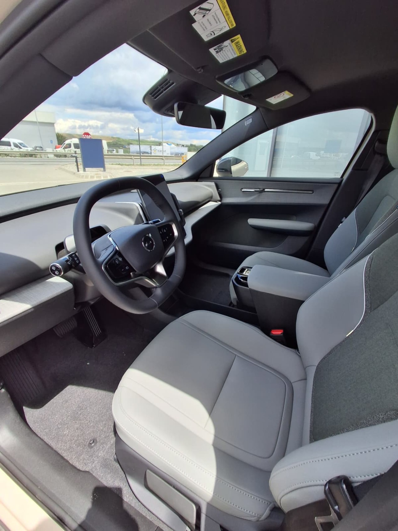 Volvo EX30