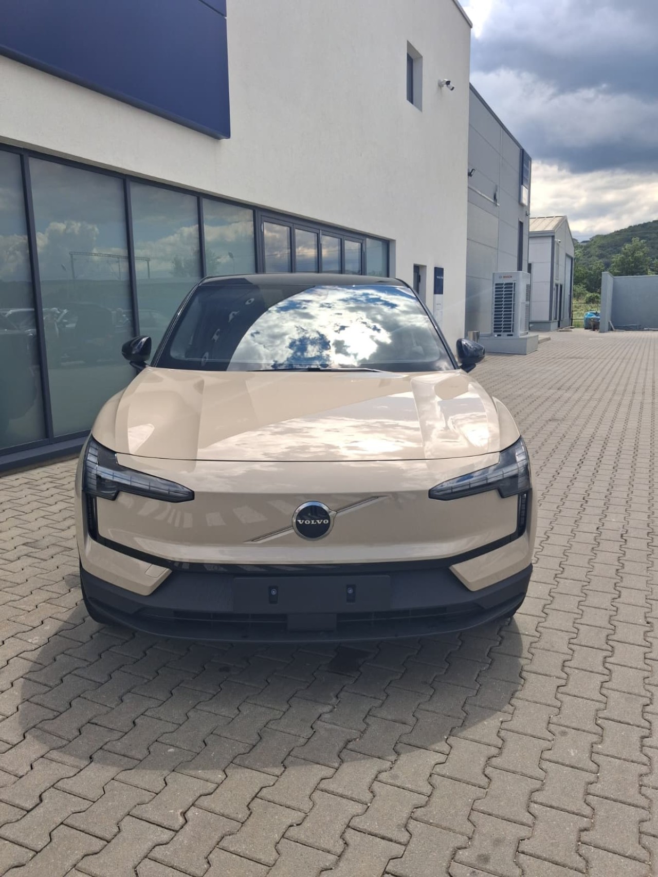 Volvo EX30