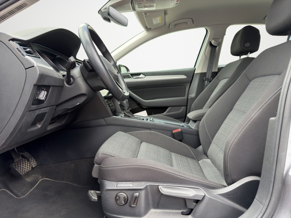 Volkswagen Noul Passat Comfortline1.5 TSI ACT DSG
