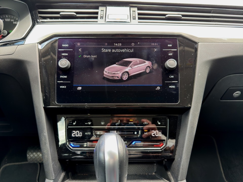 Volkswagen Noul Passat Comfortline1.5 TSI ACT DSG