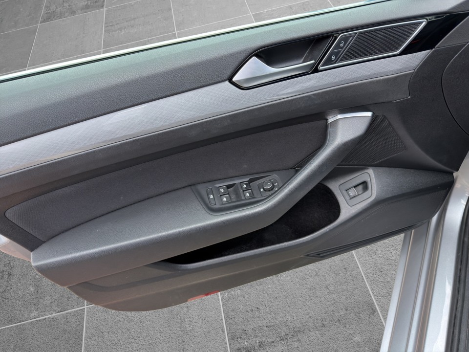 Volkswagen Noul Passat Comfortline1.5 TSI ACT DSG
