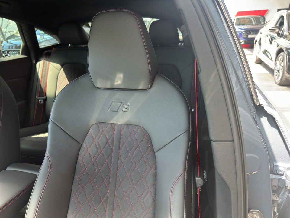 Audi A5 Limuzina