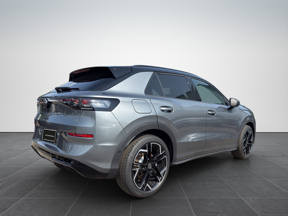 Volkswagen Noul T-Roc R-Line 1.5 eTSI DSG