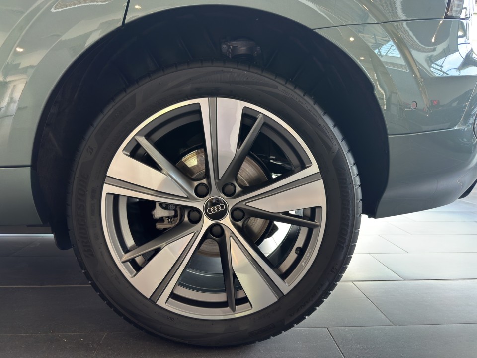 Audi Q3 40 TFSI quattro S-line 2026