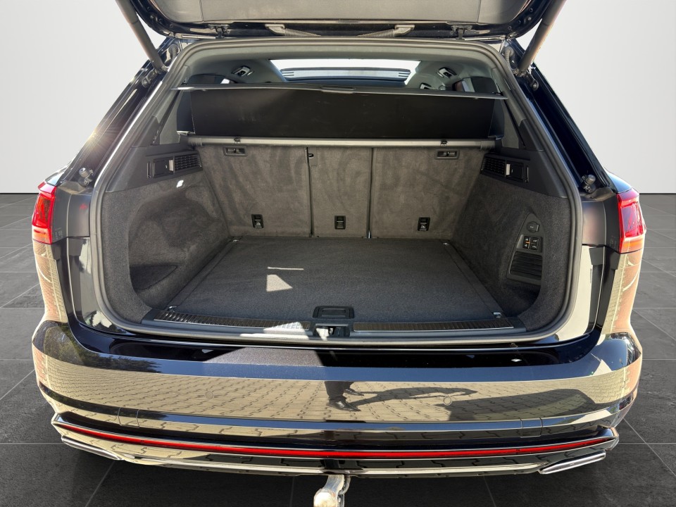 Volkswagen VW Touareg V6 TDI