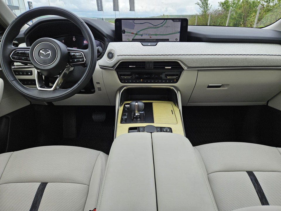 MAZDA CX-80 2.5L E-SKYACTIV Phev Takumi Plus
