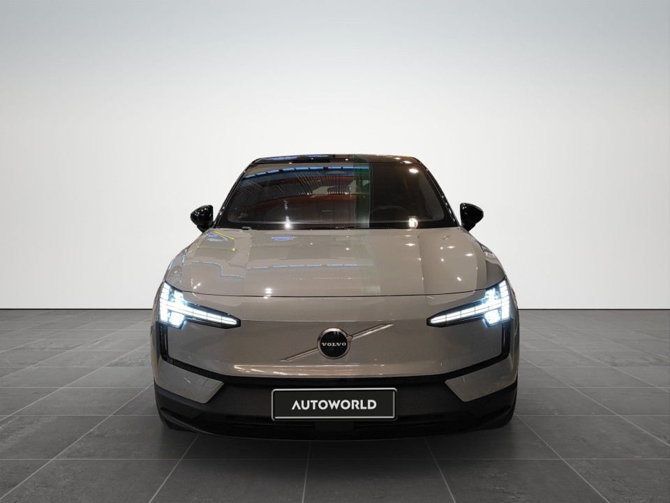 Volvo EX30 Plus Twin Motor AWD