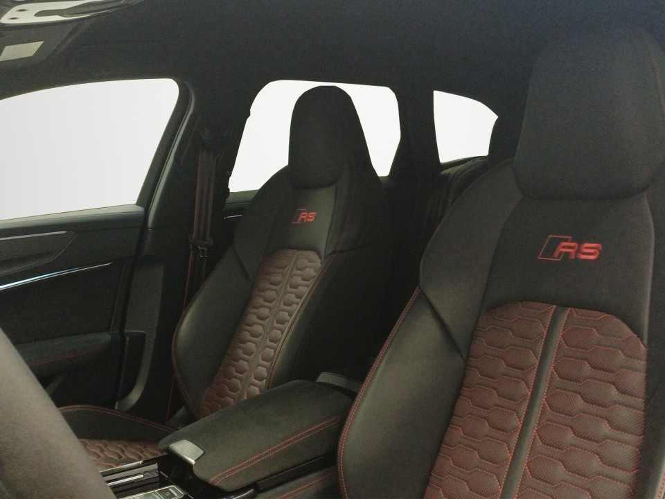 Audi RS6 Avant quattro