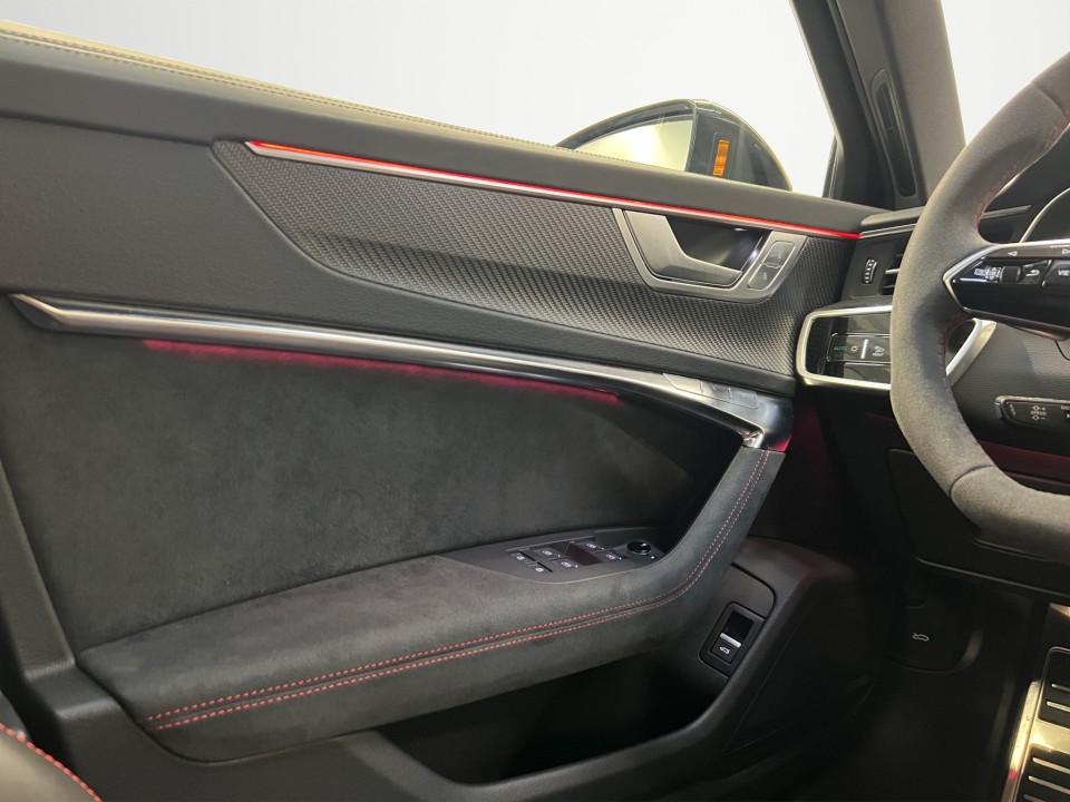 Audi RS6 Avant quattro