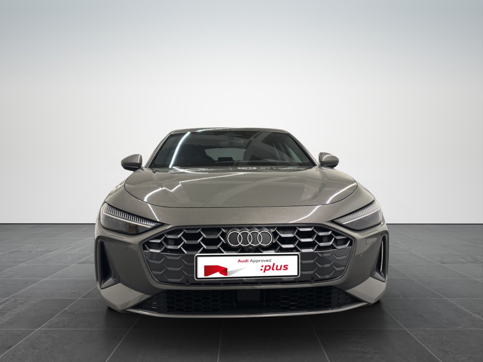 Audi A5 Limuzina 35 TFSI 150 CP