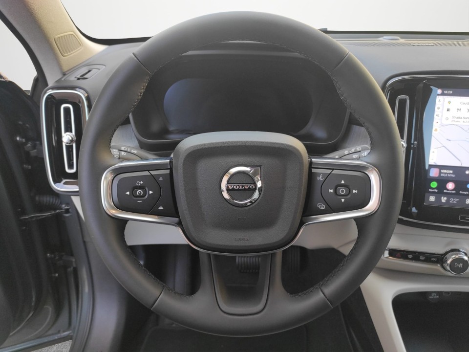 Volvo XC 40