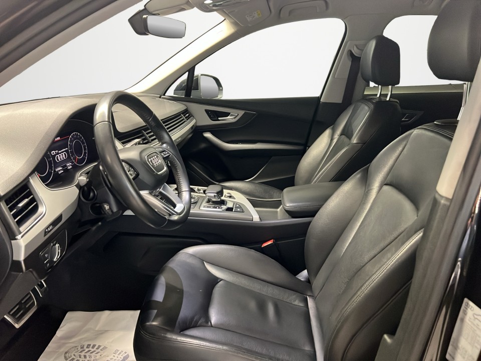 Audi Q7 30 TDI 272 CP
