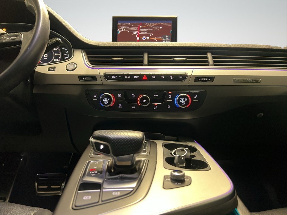 Audi Q7 30 TDI 272 CP